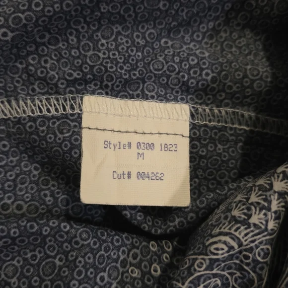 Tori Richard Shirt Medium Blue Koi Fish Tropical Hawaiian USA - Picture 7 of 10